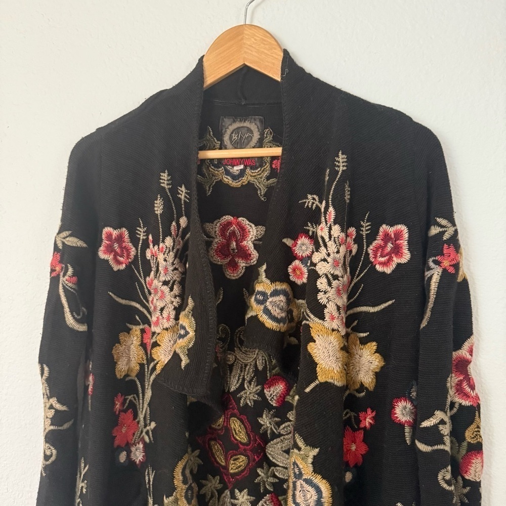 Johnny Was Floral Embroidered Black Cardigan size S - Picture 5 of 14